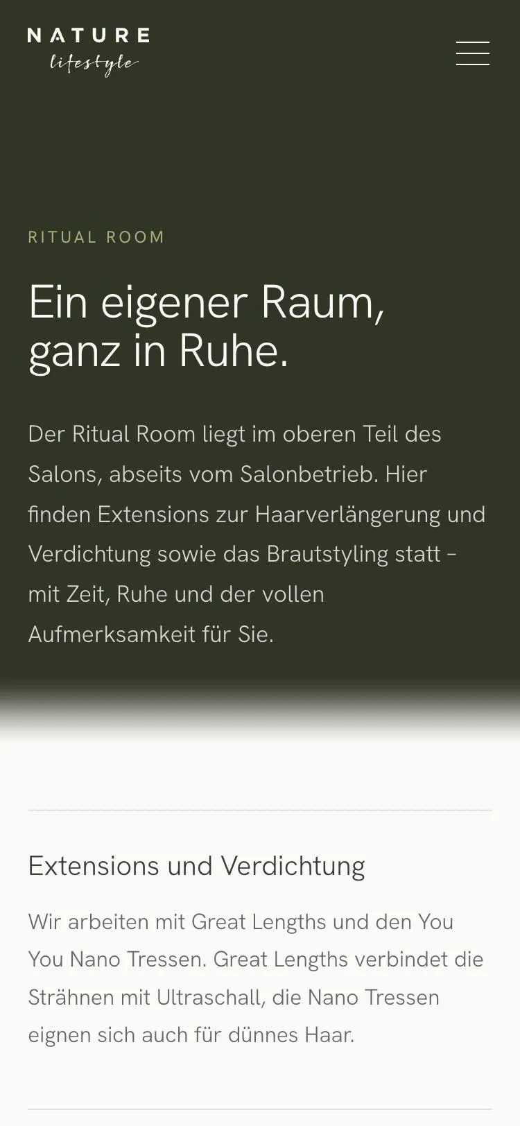Pagina Ritual Room sul telefono: «Ein eigener Raum, ganz in Ruhe.»